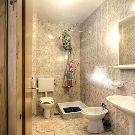 아파트 With A Parking Space Pucisca, Brac - 756 *