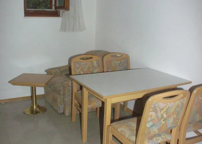 With A Parking Space Pucisca, Brac - 756 Appartement *